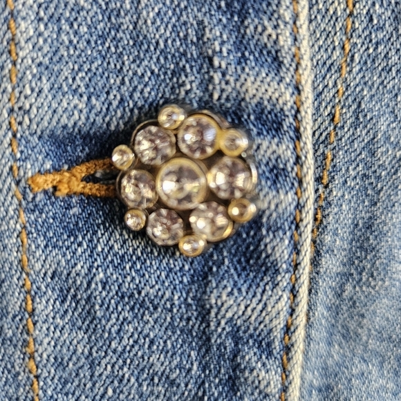Cache Women's Blue Denim Short Jacket Rhinestone Buttons Size 6 - Picture 5 of 12